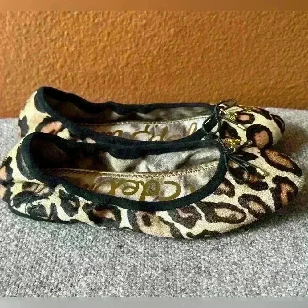 Sam Edelman Felicia Leopard Print Calf Hair Ballet Flat Shoes Size 4.5 EUC!